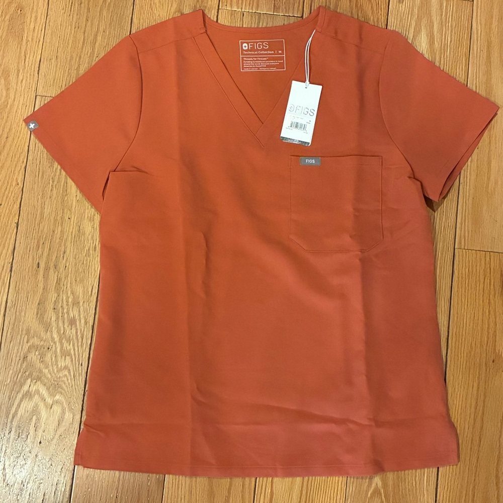 NWT Figs Catarina scrub top terracotta